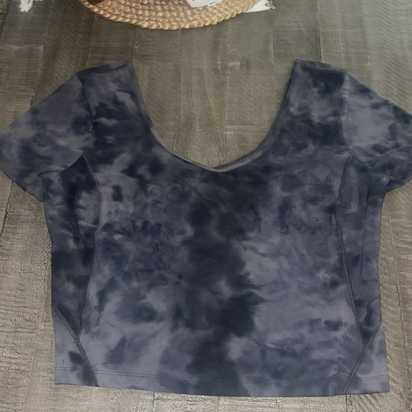 Lululemon Align T-Shirt
Diamond Dye Pitch Grey Graphite Grey - Picture 6 of 8